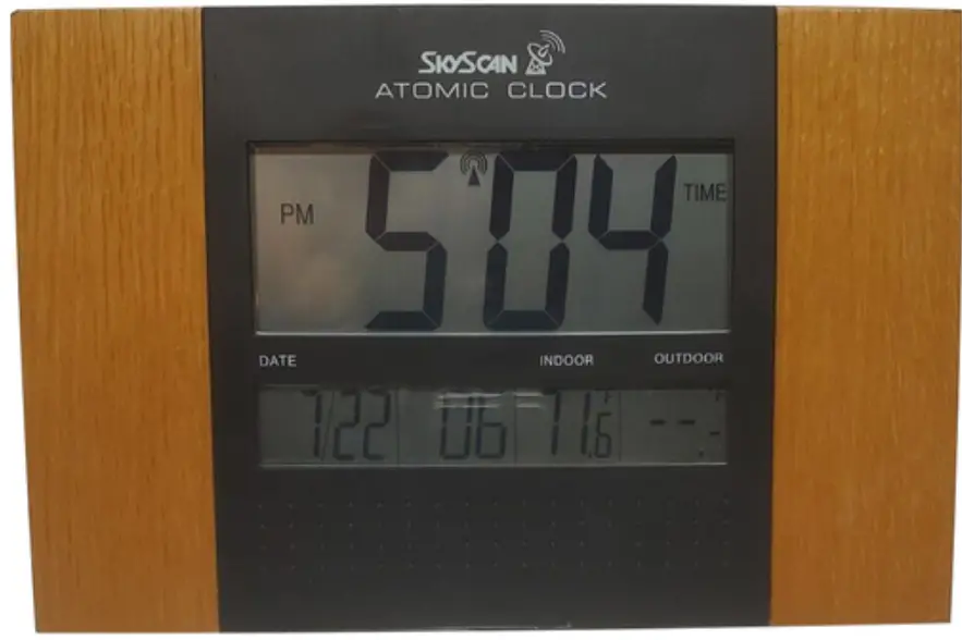 Skyscan-86722-atomic-clock-with-outdoor-wireless-temperature-product