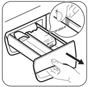 FIG 18 Pour utiliser un détergent liquide